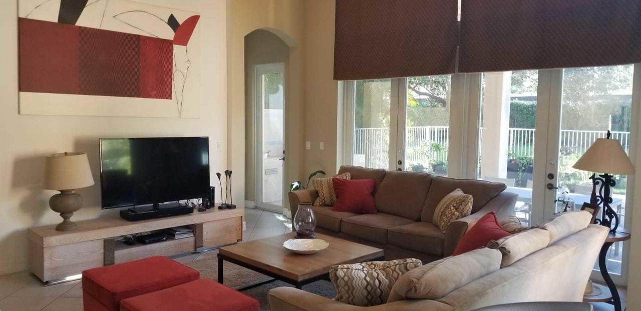 8517 Butler Greenwood Drive - Photo 1