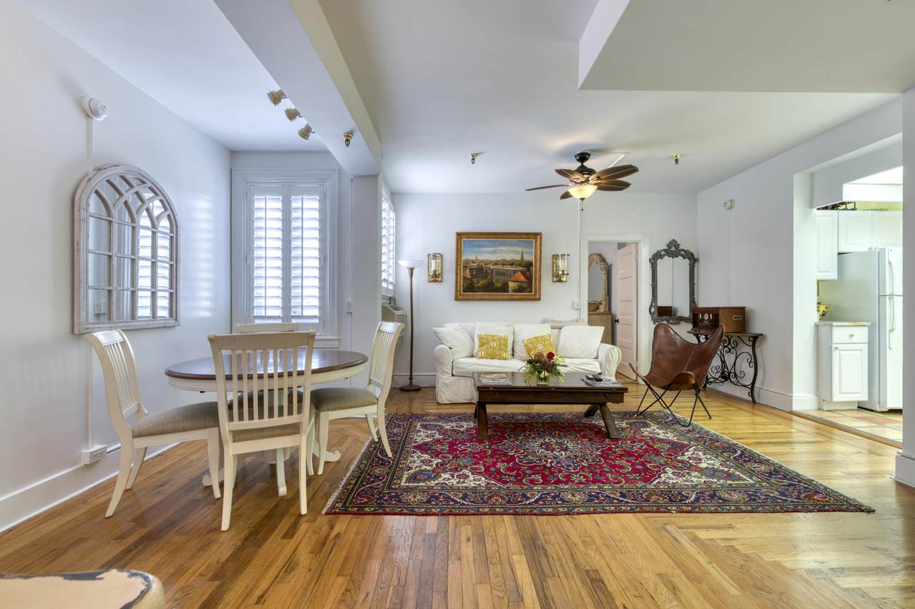 235 Sunrise Avenue - Photo 1