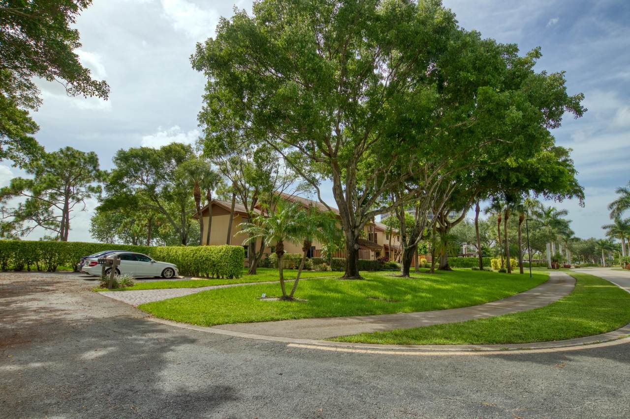 5333 Fountains Drive - Photo 1