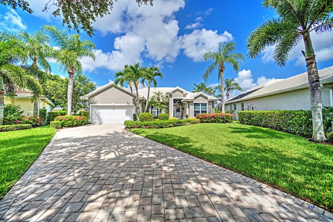 1692 Monarch Club Drive - Photo 1