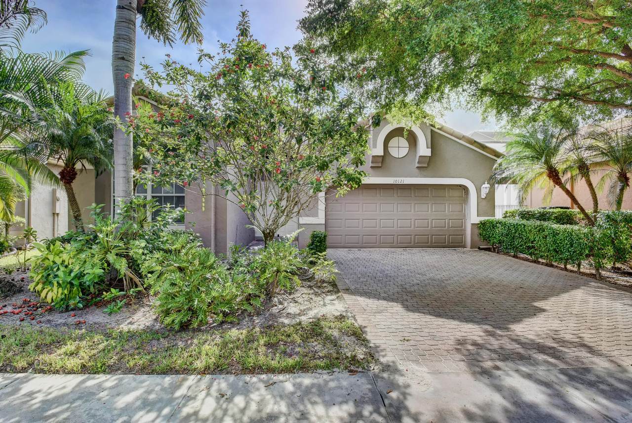 10121 Diamond Lake Road - Photo 1
