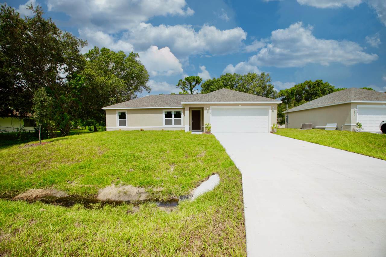 144 Oak Street - Photo 1