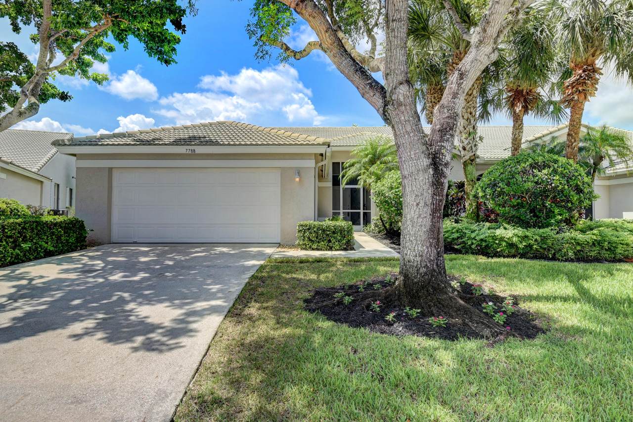 7788 Rockford Road - Photo 1