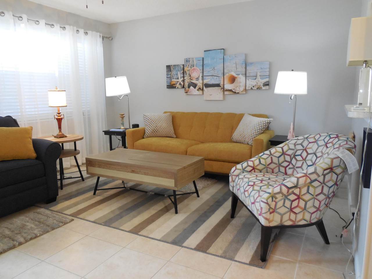 295 Camden M - Photo 1