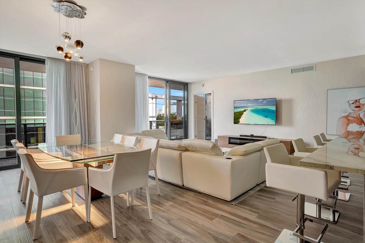801 Miami Avenue - Photo 1
