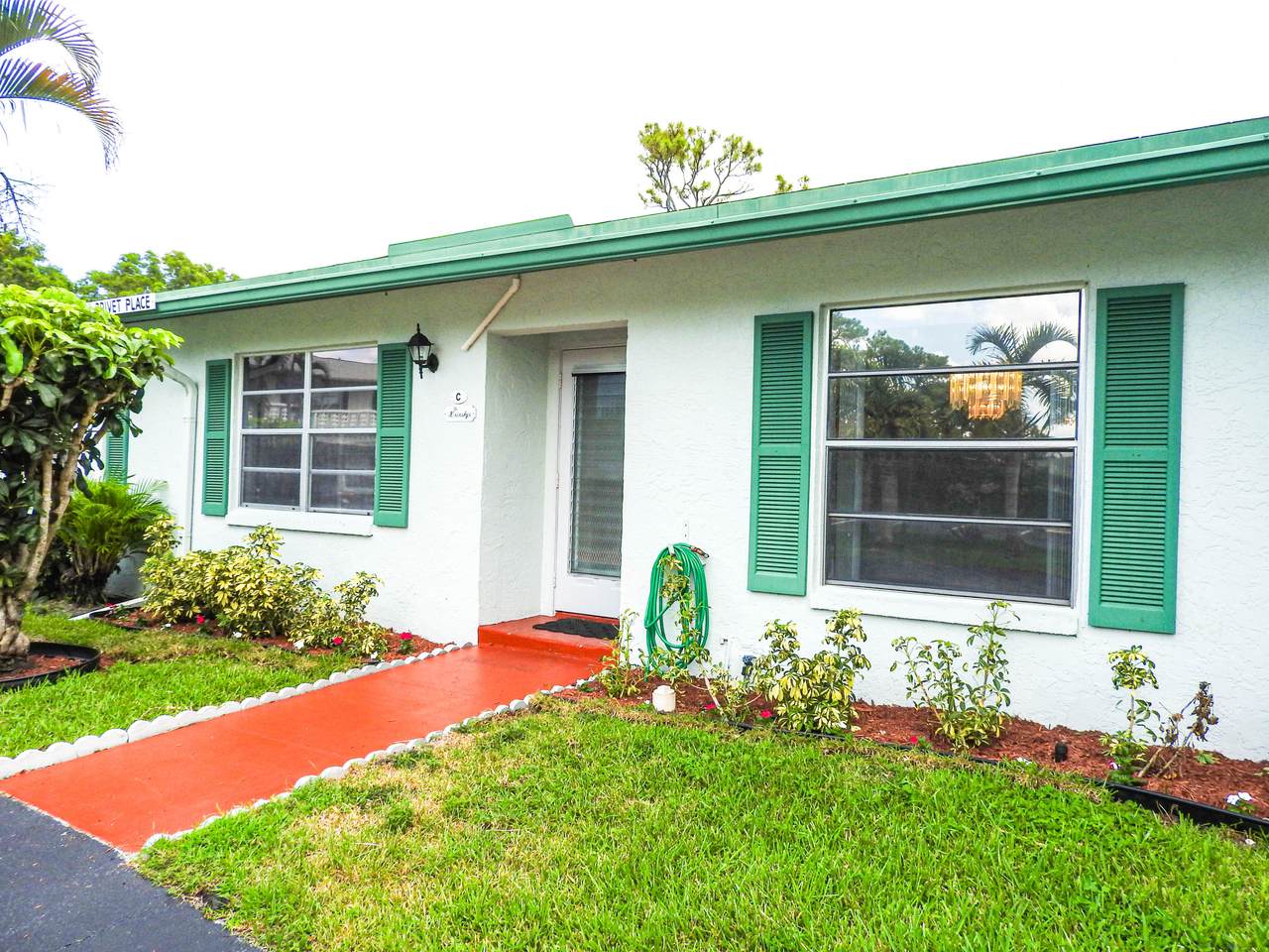 5032 Privet Place - Photo 1