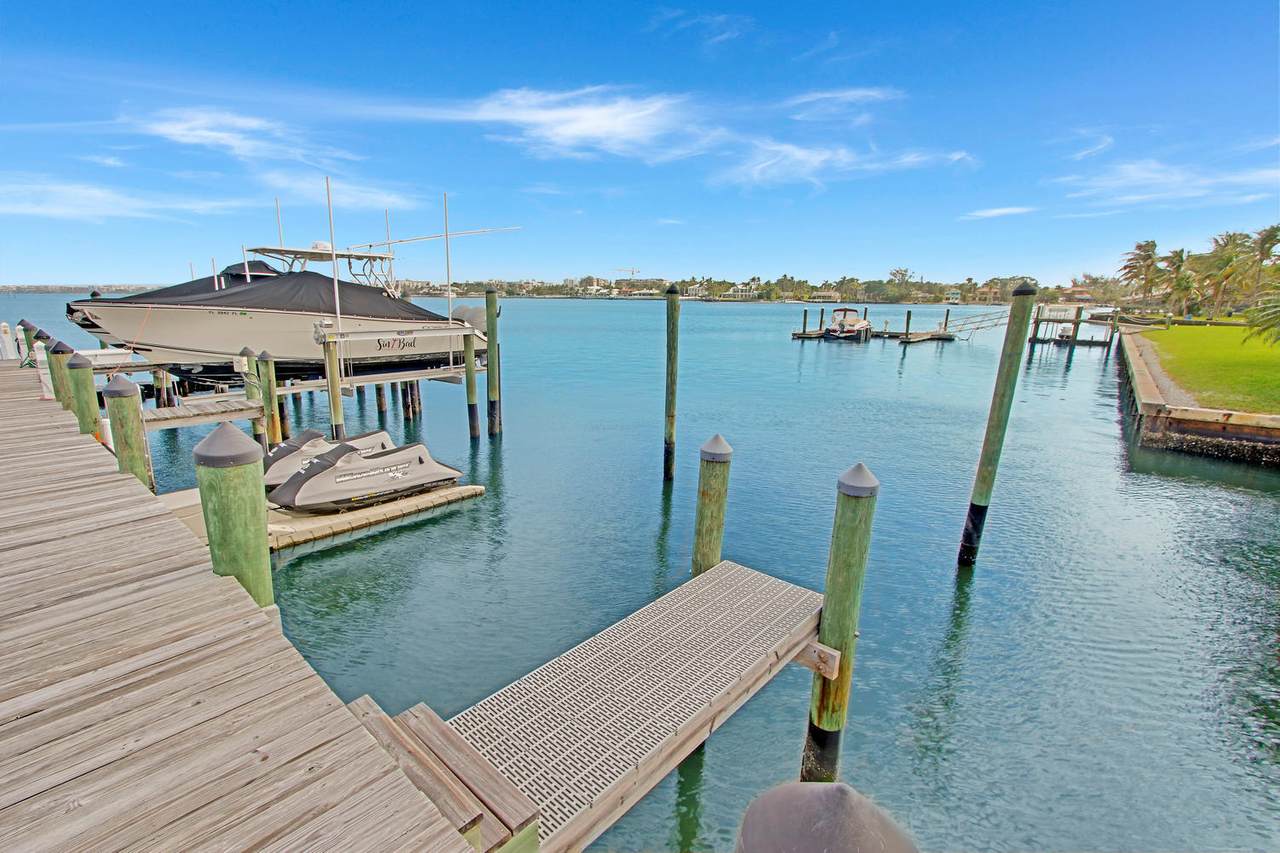 305 Ocean Avenue - Photo 1