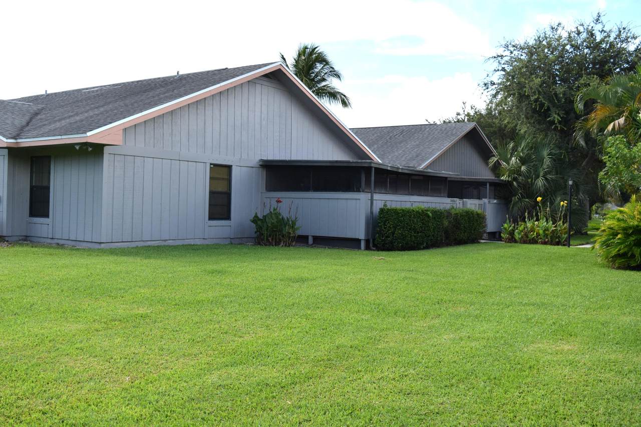 4067 Cinnamon Tree Circle - Photo 1