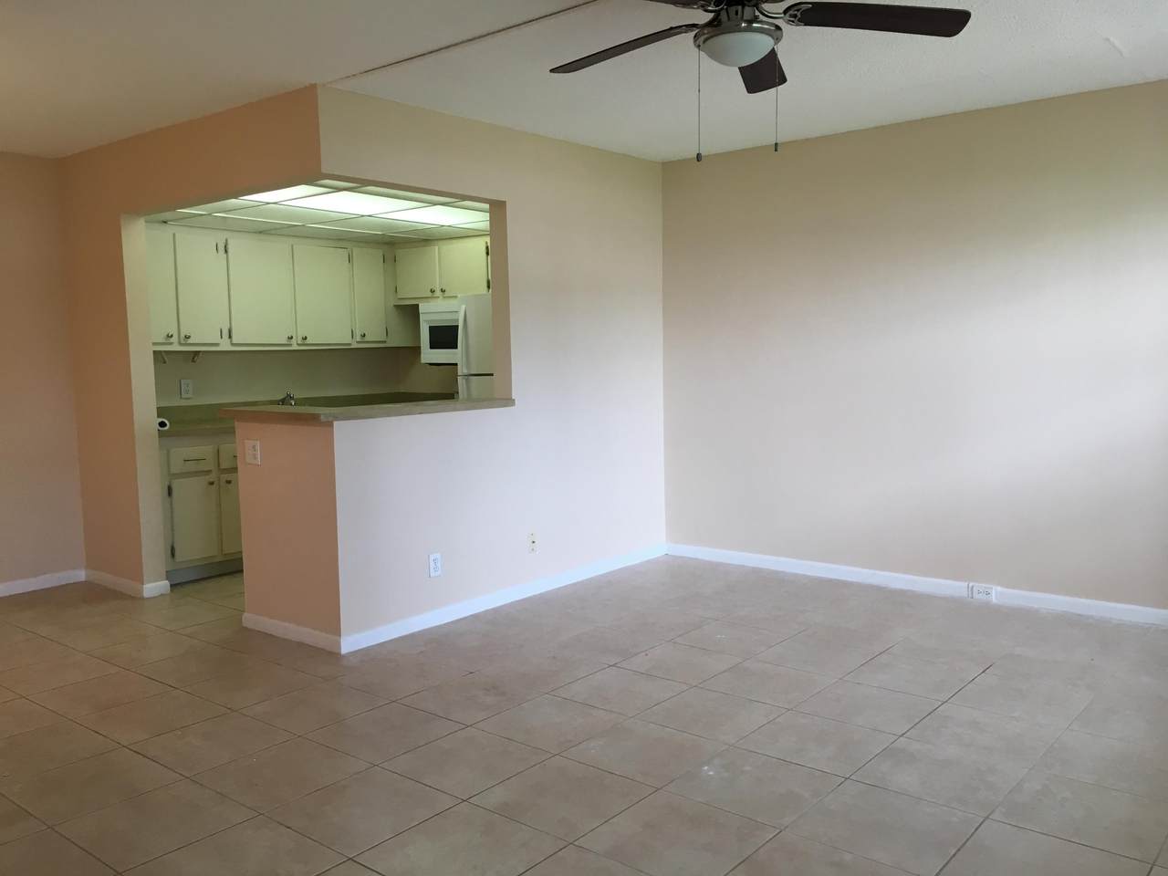 129 Canterbury F - Photo 1