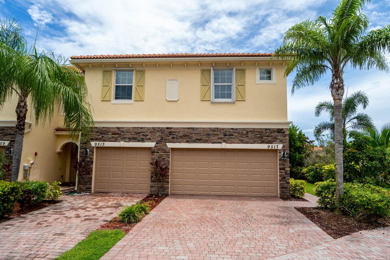 9517 Purple Martin Way - Photo 1