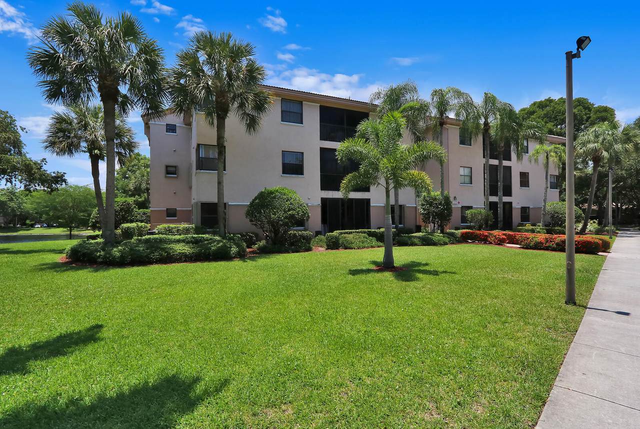 4141 Coral Tree Circle - Photo 1