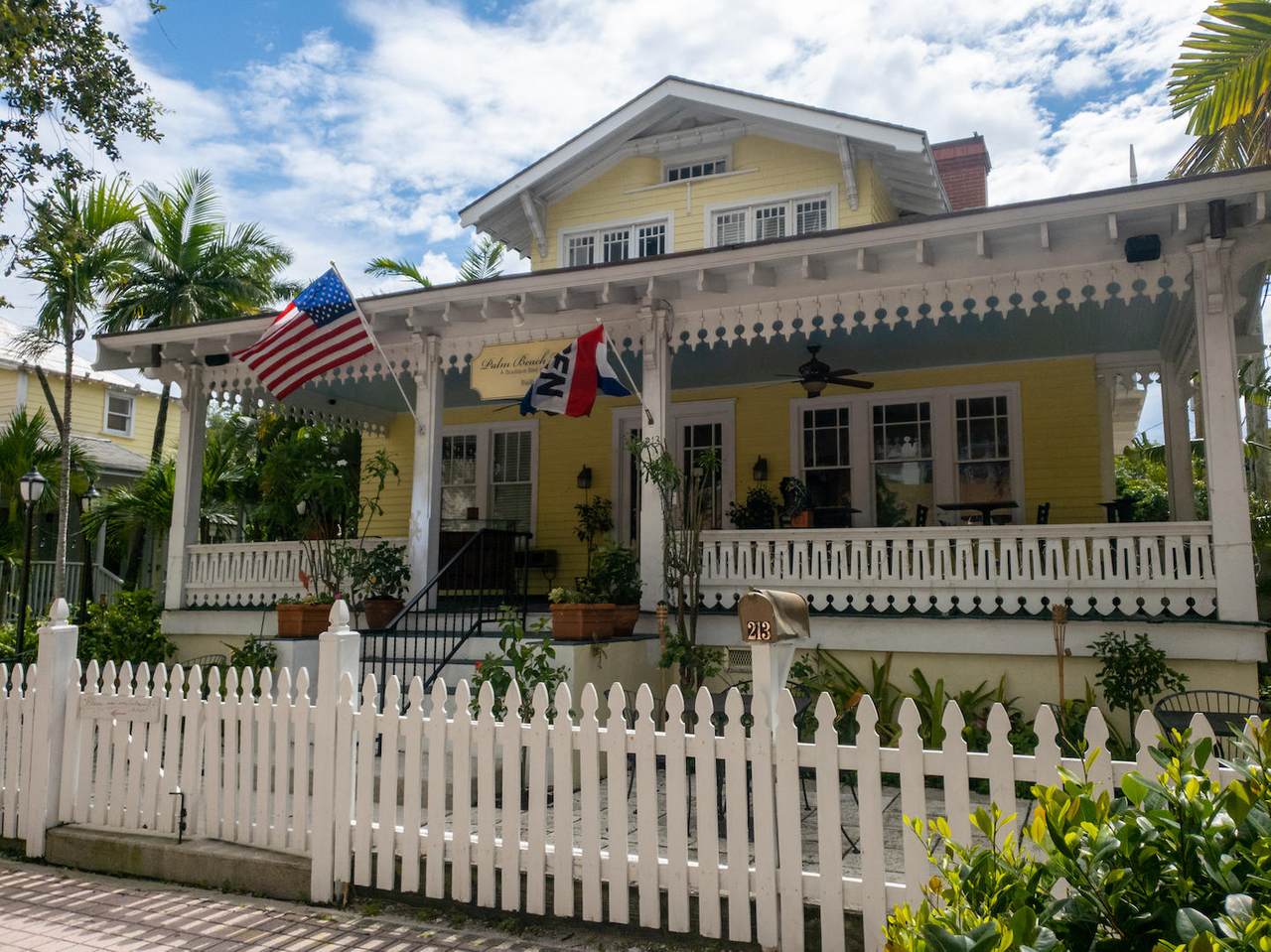 213 Rosemary Avenue - Photo 1