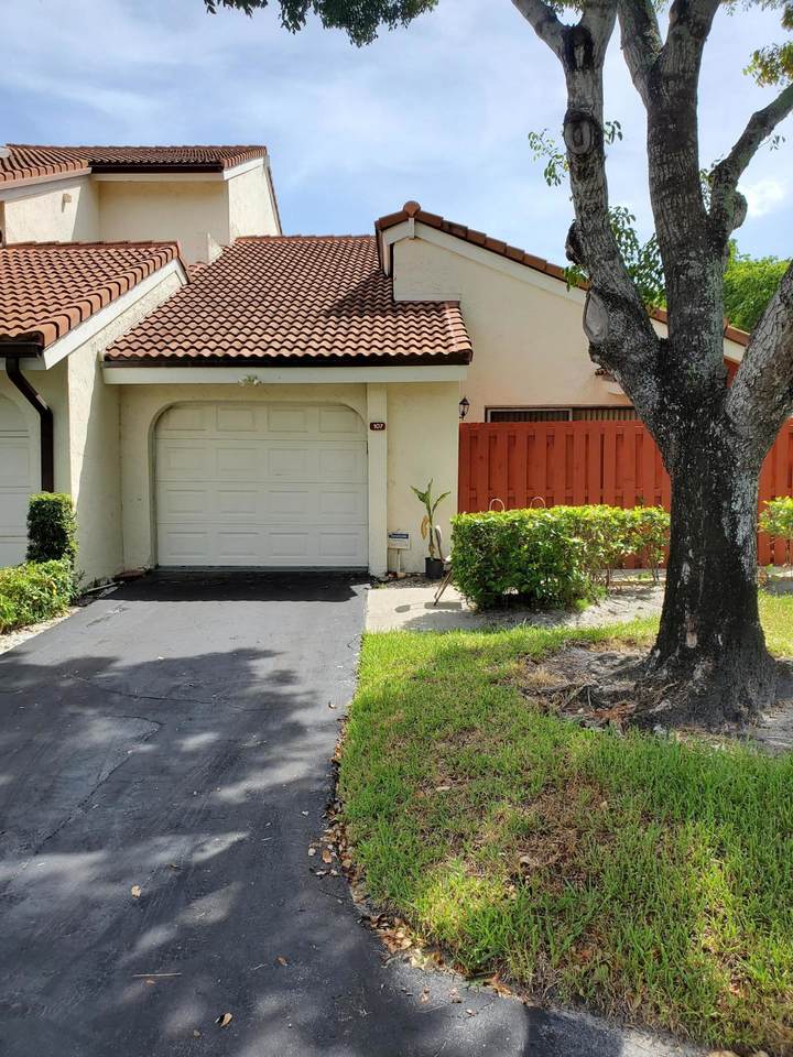 1800 Embassy Drive - Photo 1