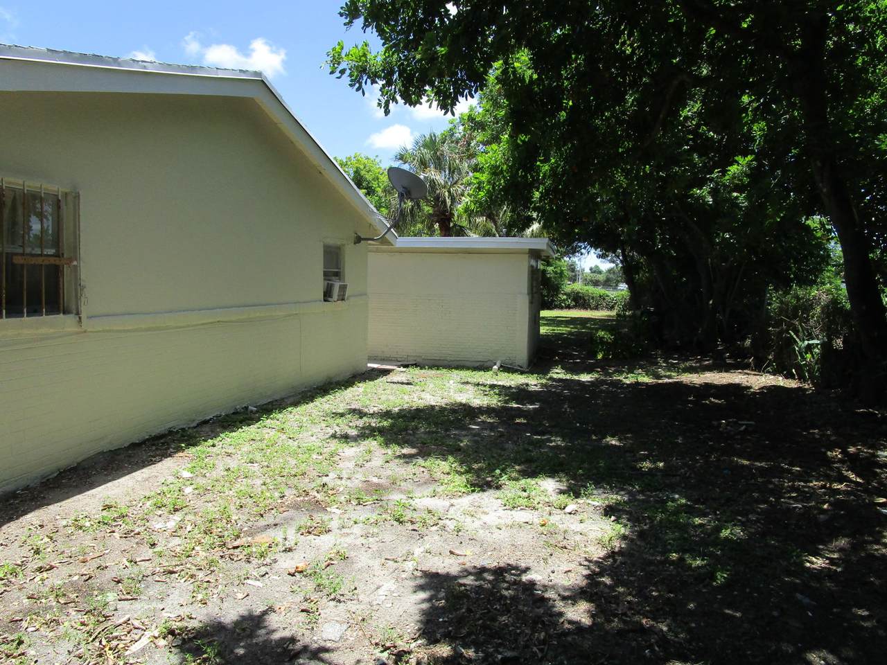 2645 21st Avenue - Photo 1