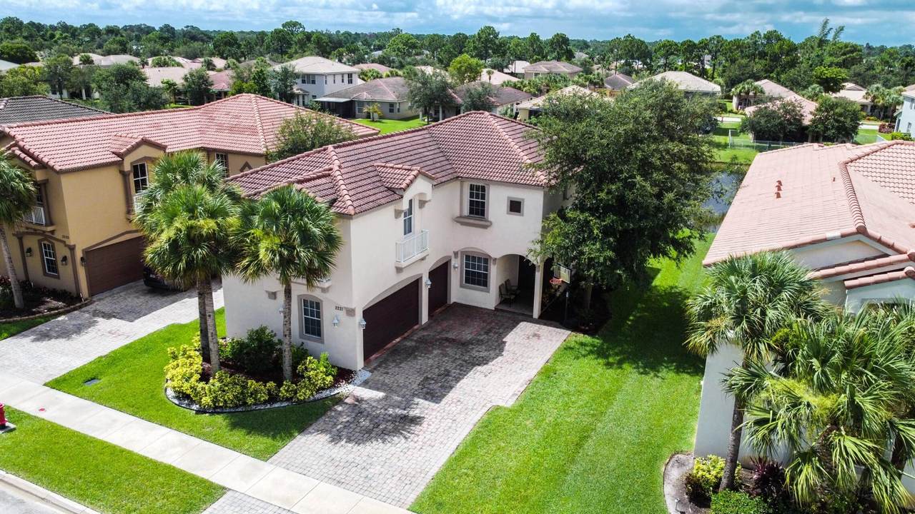 2221 Newport Isles Boulevard - Photo 1
