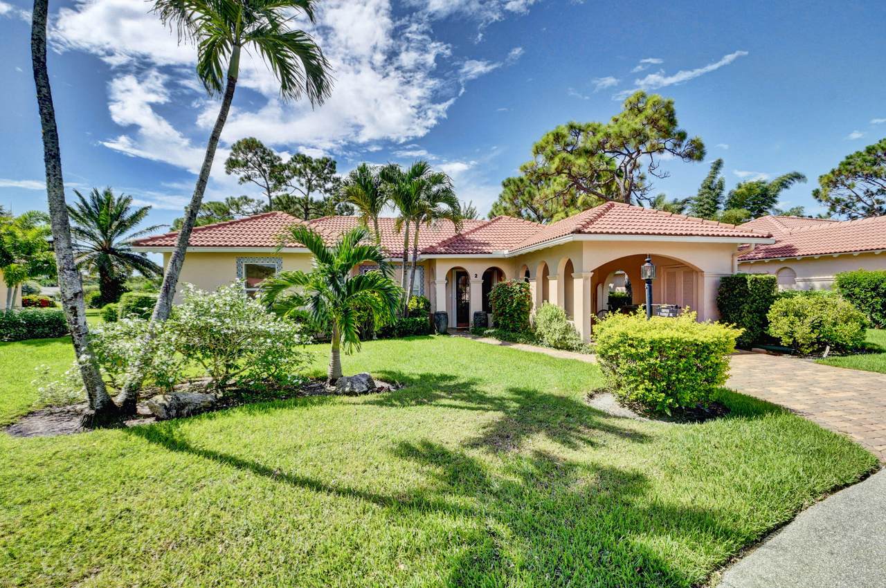 2 Fairway Villas - Photo 1