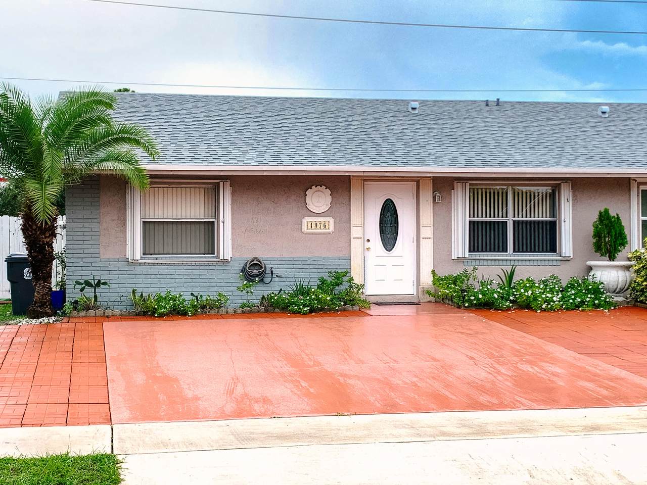 4976 Pimlico Court - Photo 1