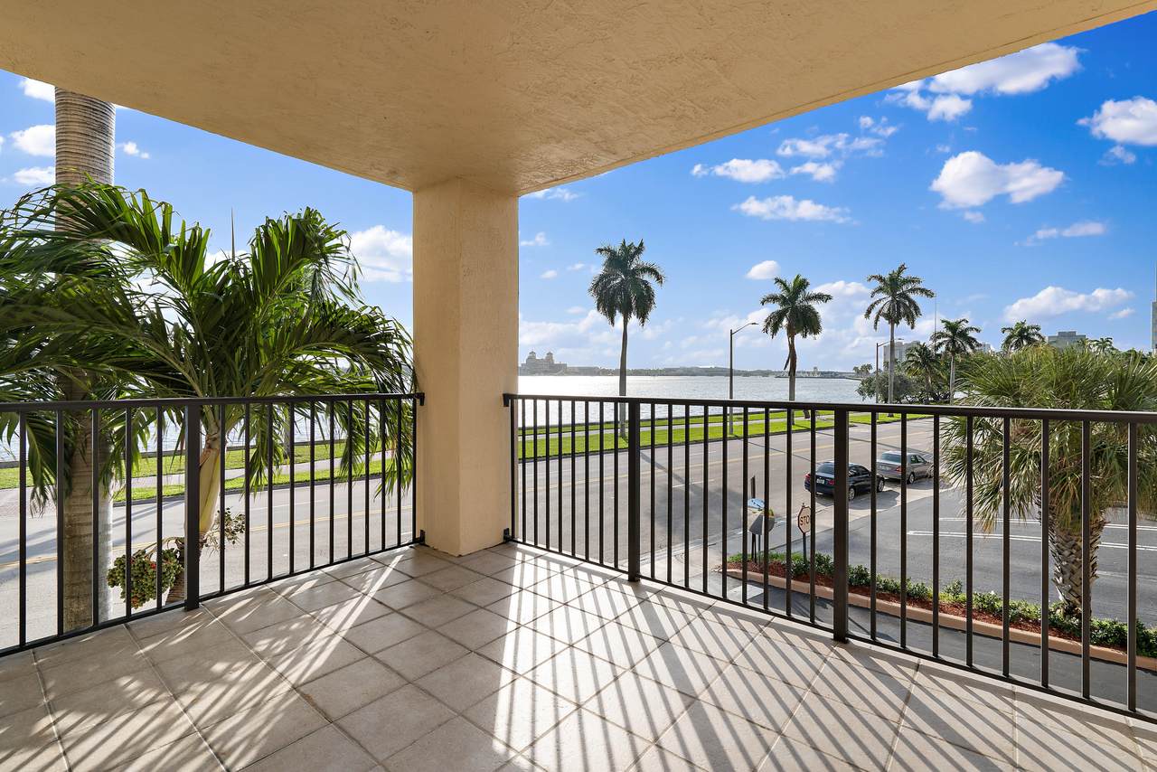 1801 Flagler Drive - Photo 1