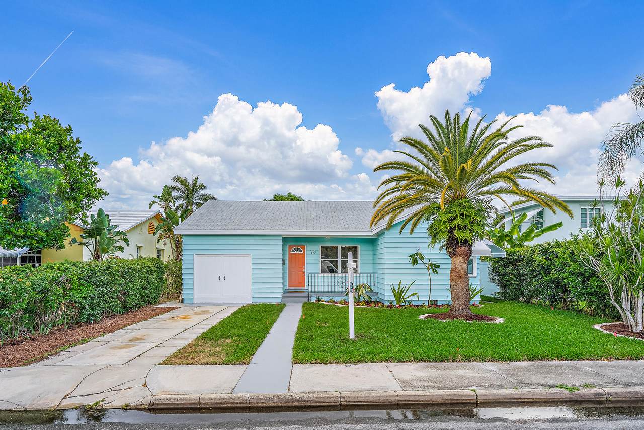 810 Ocean Breeze - Photo 1