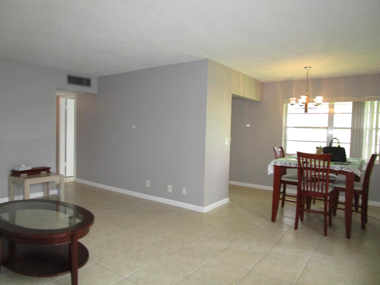 108 Norwich - Photo 1