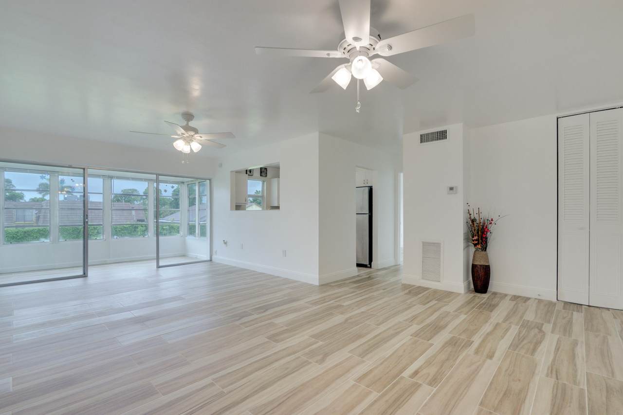 500 Davis Road - Photo 1