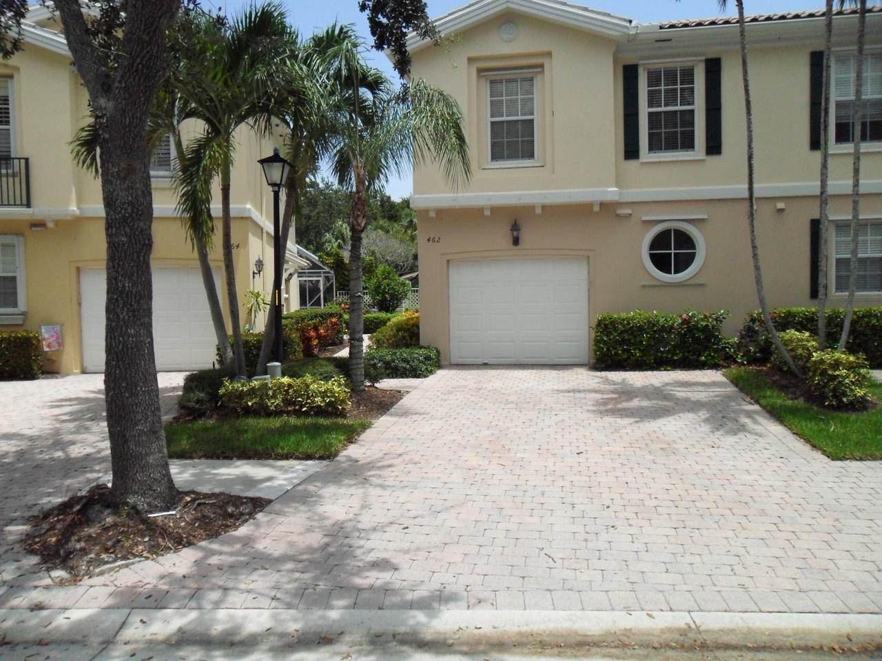 462 Capistrano Drive - Photo 1