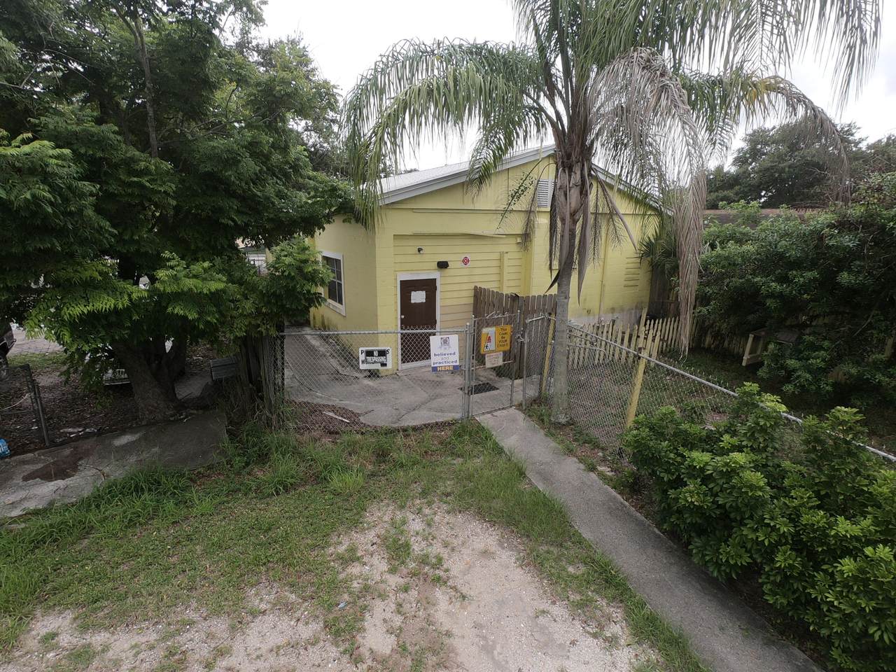 2208 Okeechobee Road - Photo 1