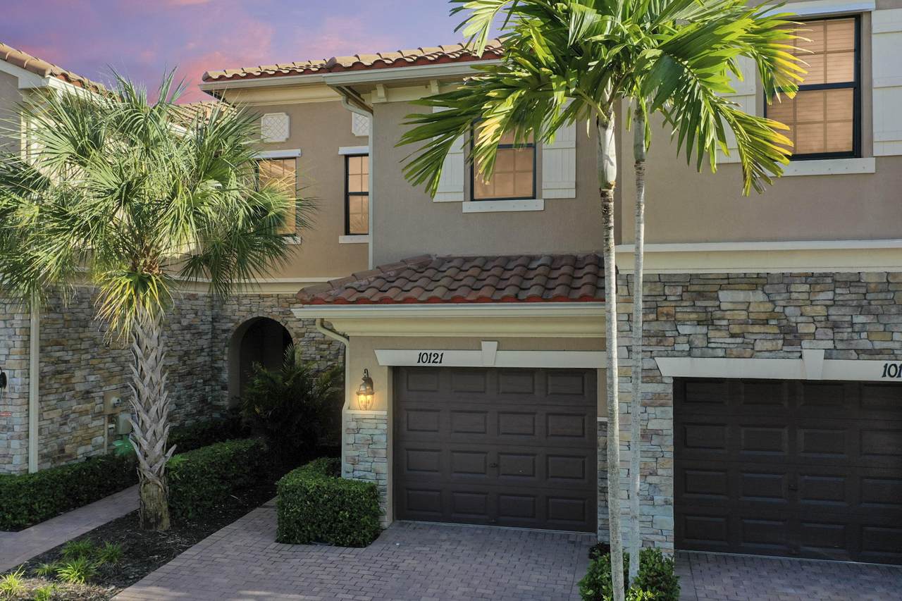 10121 Wellington Parc Drive - Photo 1