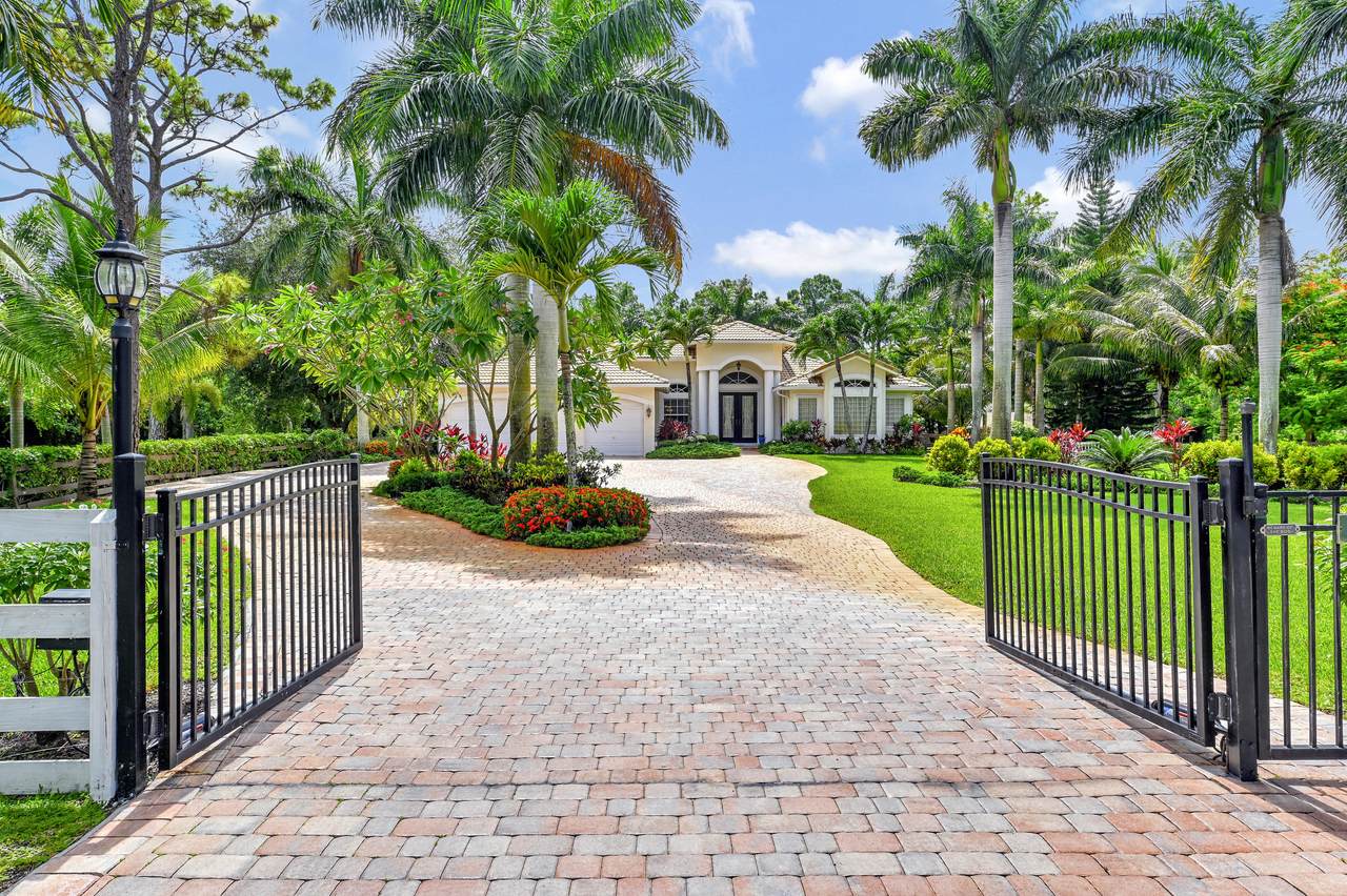 7235 Saddle Road - Photo 1