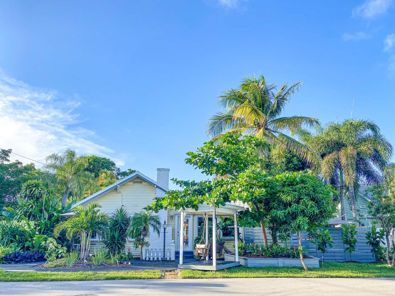 700 17th Avenue - Photo 1
