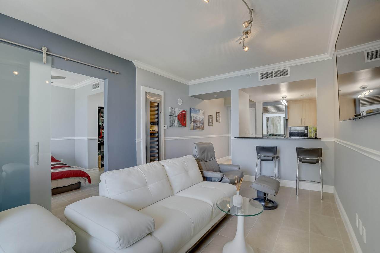 511 5th Avenue - Photo 1