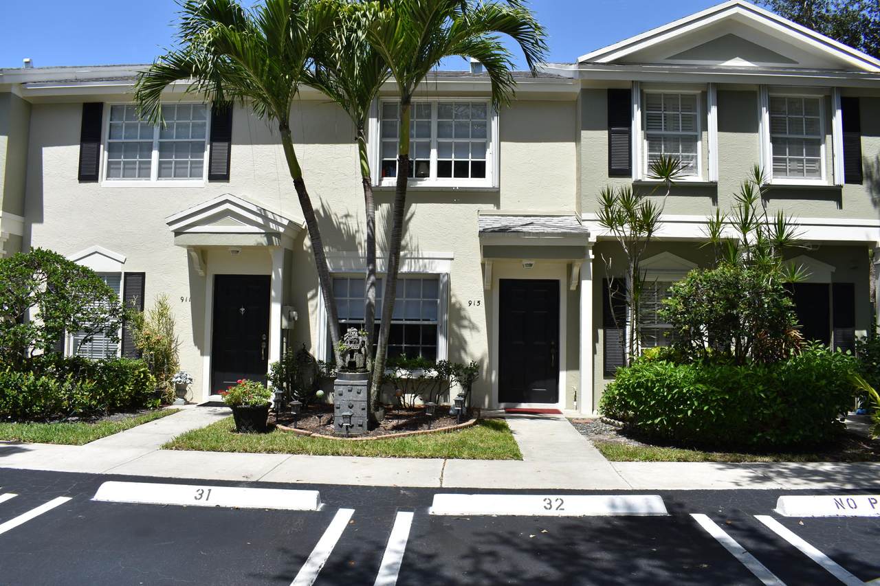 915 Kokomo Key Lane - Photo 1