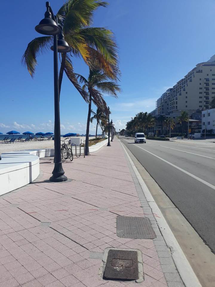 720 Bayshore Drive - Photo 1