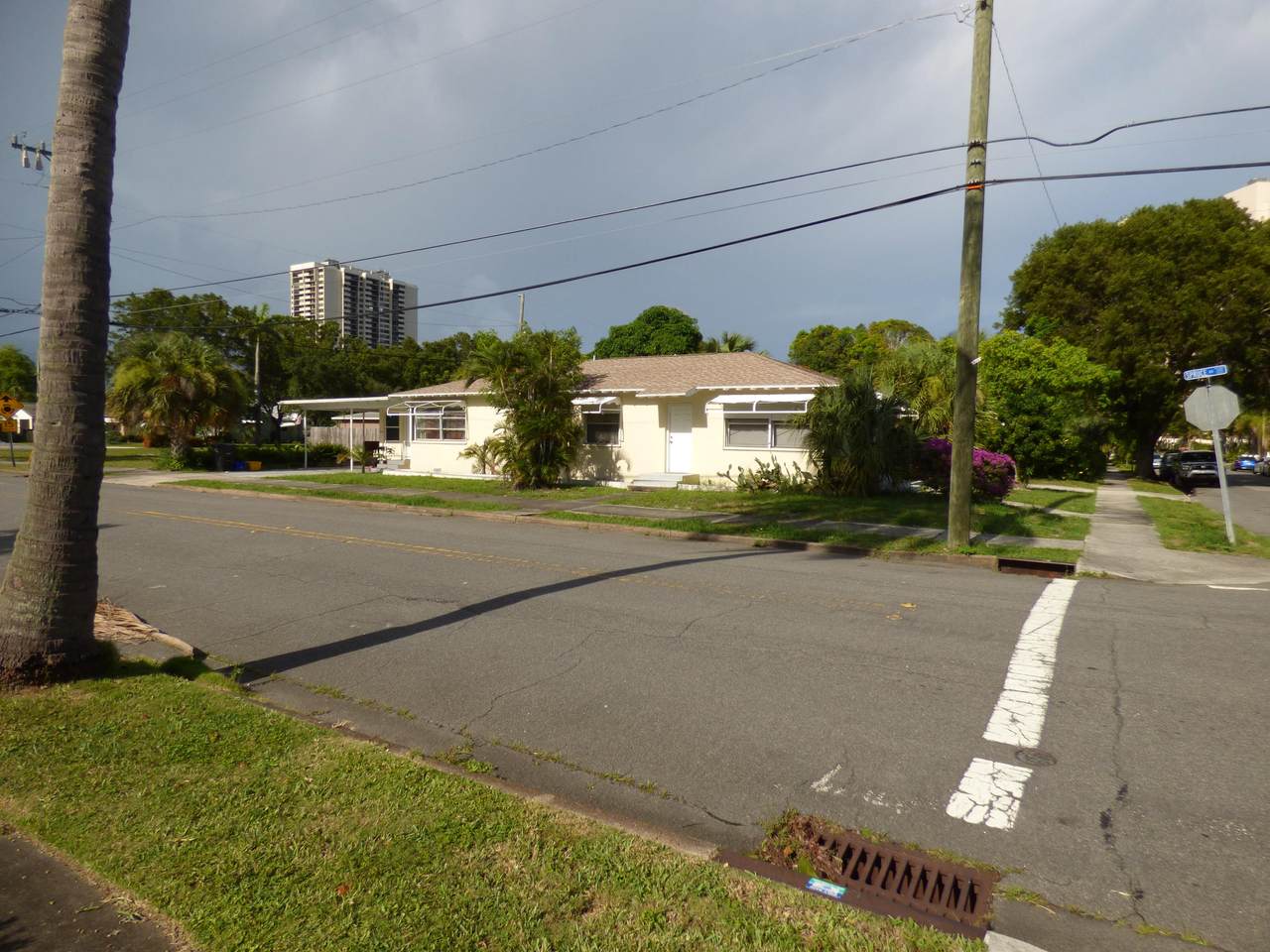 5208 Spruce Avenue - Photo 1