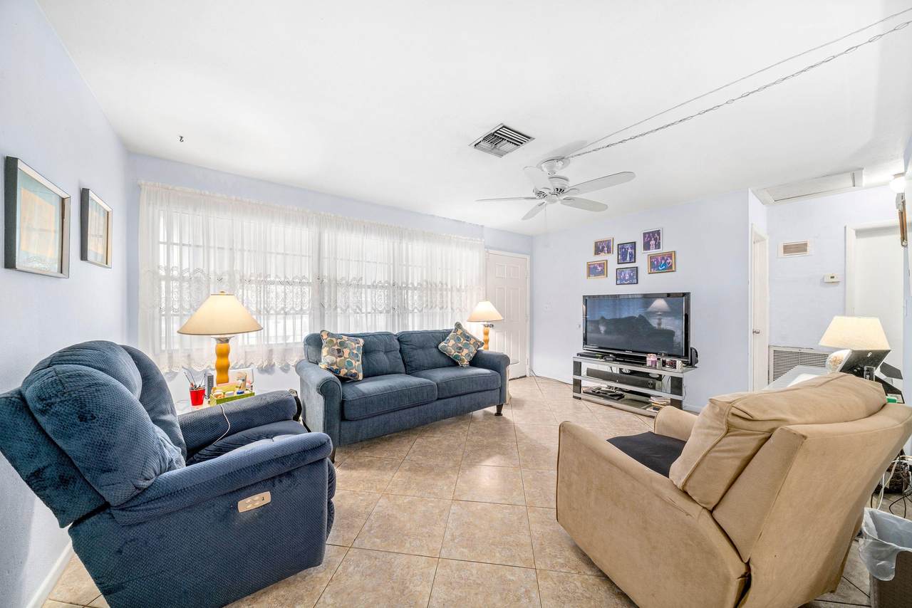 3970 Tuskegee Drive - Photo 1