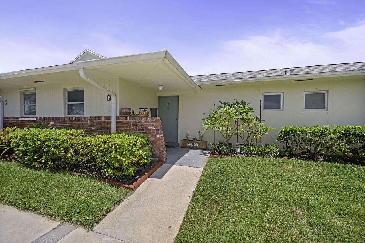 2770 Ashley Drive - Photo 1