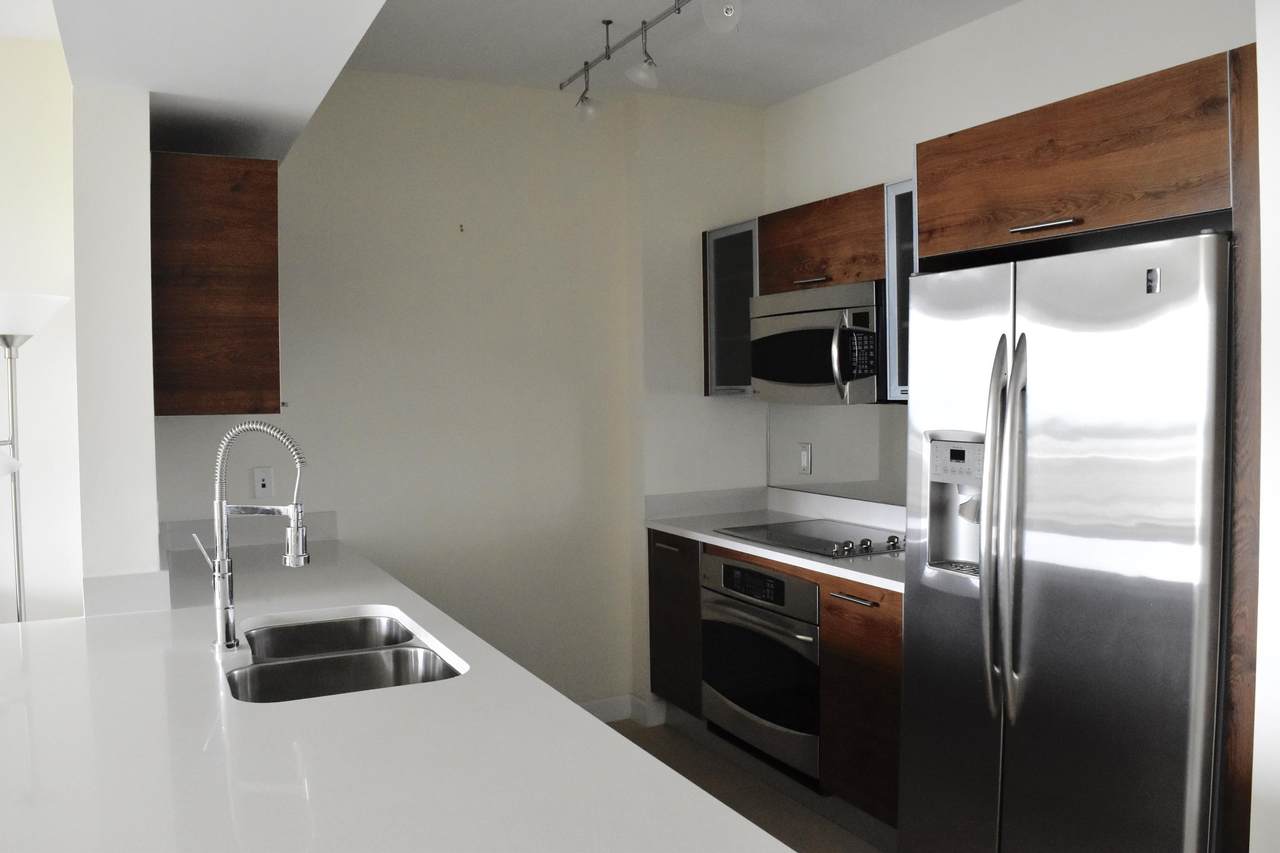 480 Hibiscus Street - Photo 1