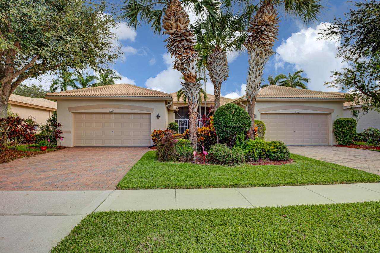 10556 Royal Caribbean Circle - Photo 1