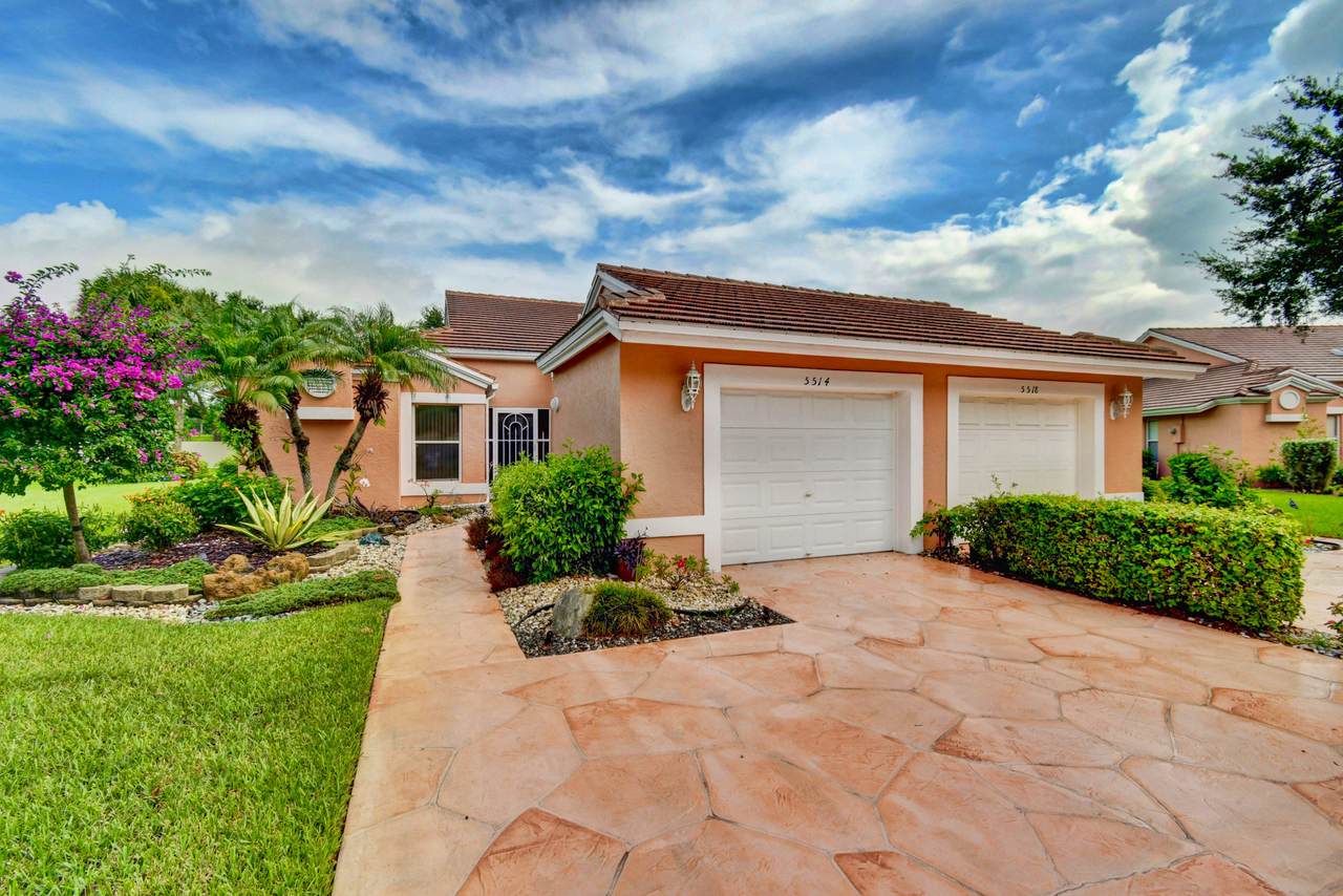 5514 Royal Lake Circle - Photo 1