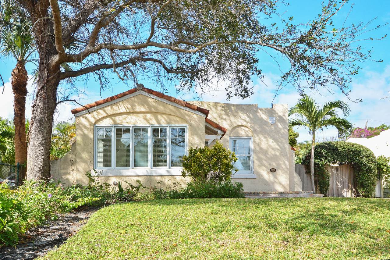 815 Biscayne Drive - Photo 1