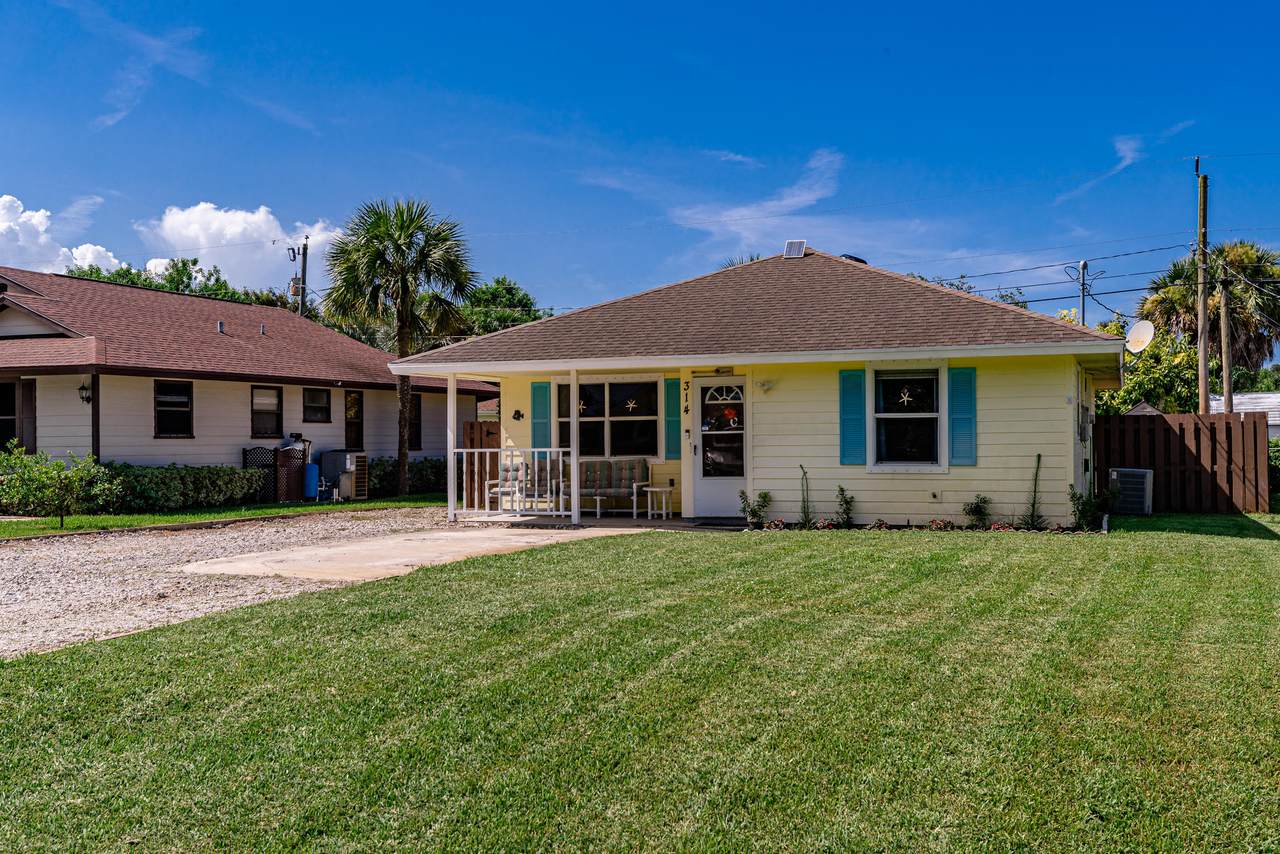 314 13th Lane - Photo 1