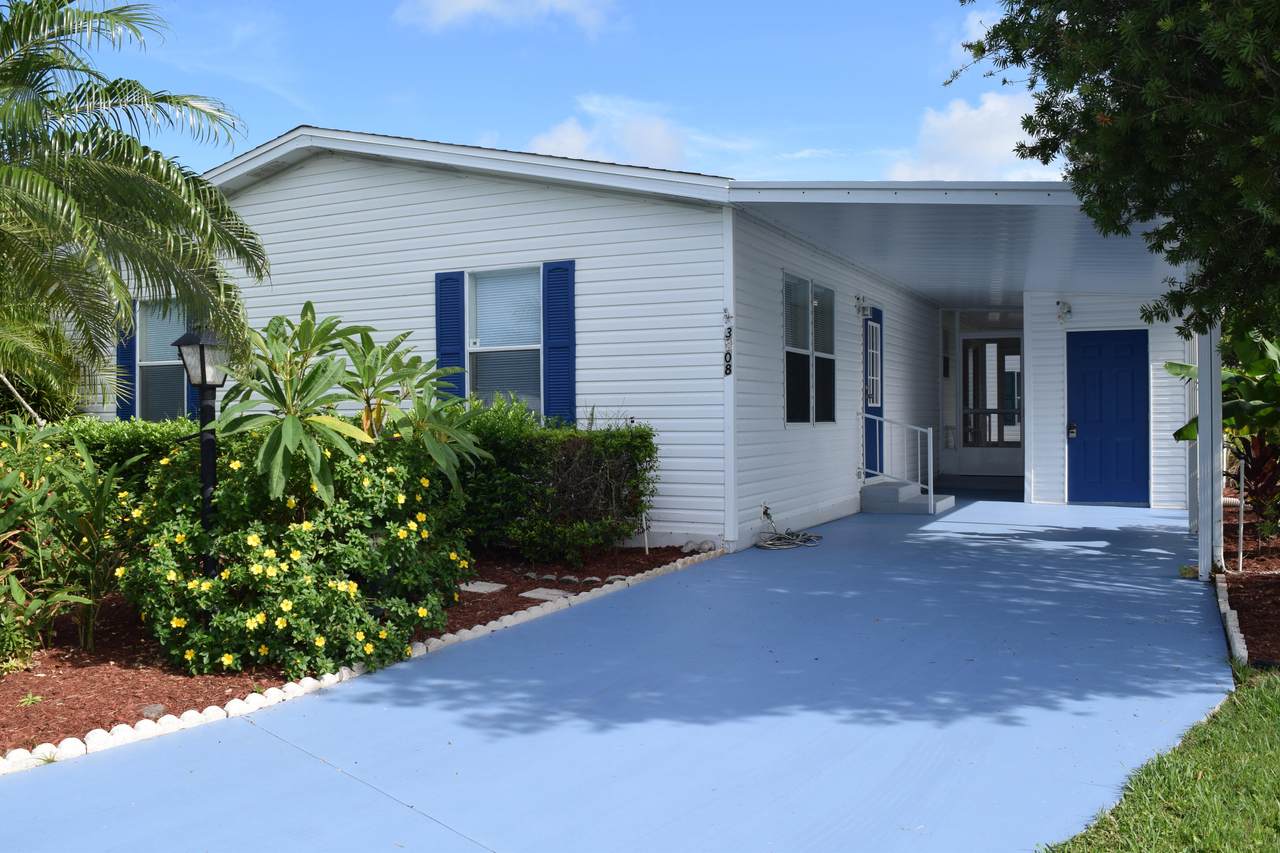 3808 Fetterbush Court - Photo 1