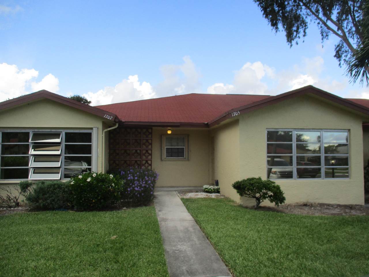 1705 Dove Tail Drive - Photo 1