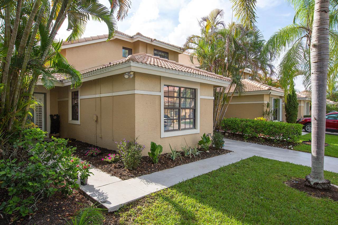 9810 61st B Way - Photo 1