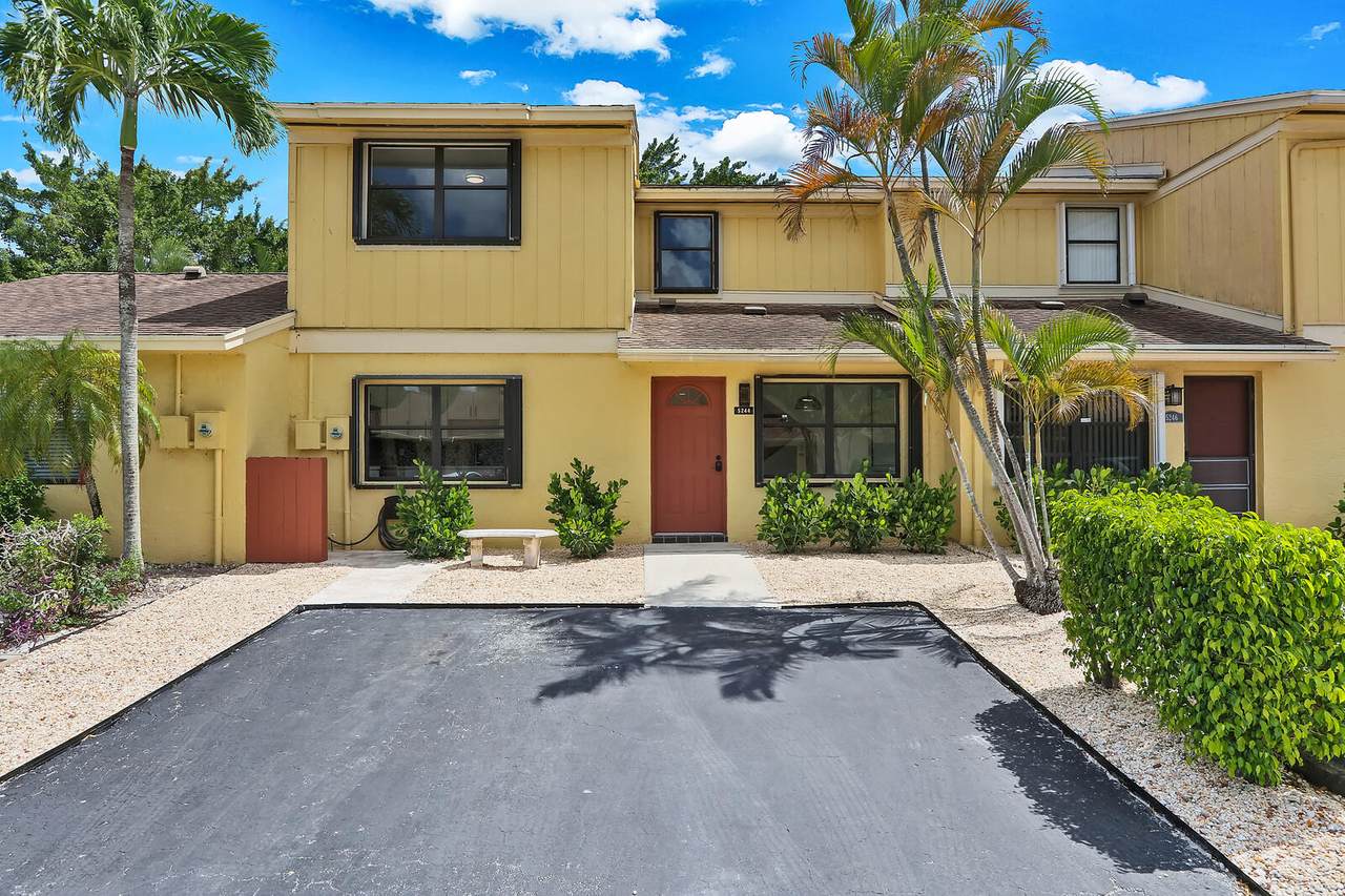 5244 Tennis Lane - Photo 1