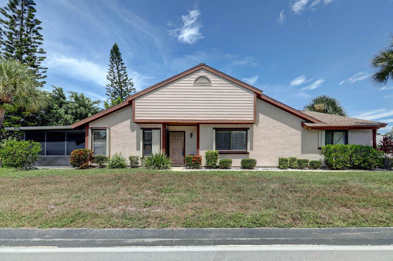 1478 Colchester Circle - Photo 1