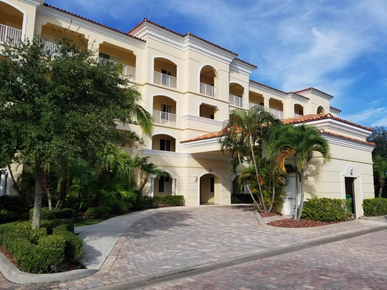 34 Harbour Isle Drive - Photo 1