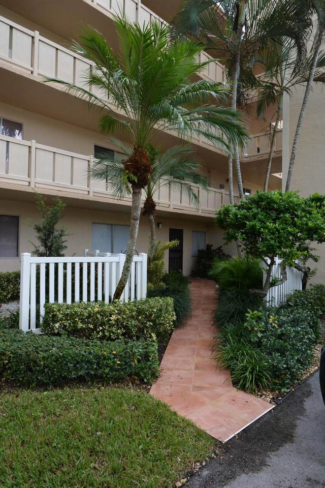 7006 Huntington Lane - Photo 1