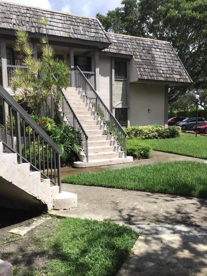 3603 94th Avenue - Photo 1