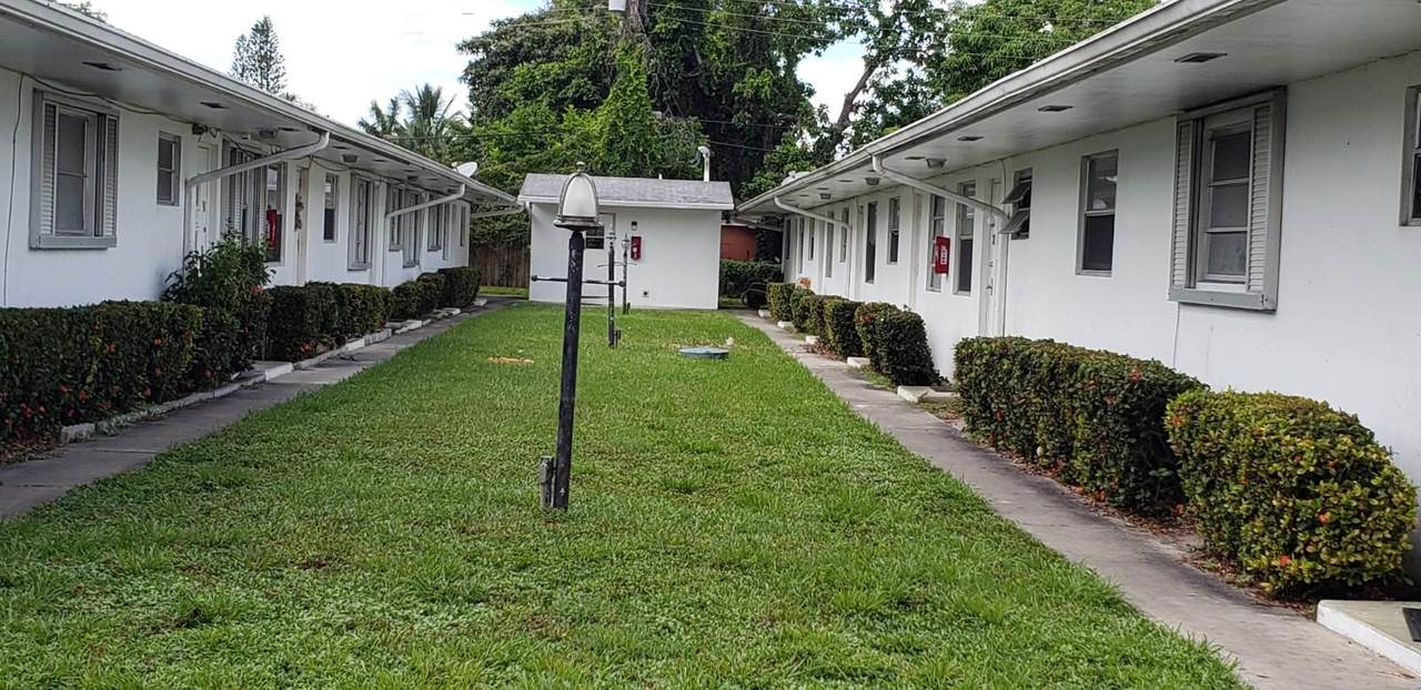 2915 Washington St Street - Photo 1